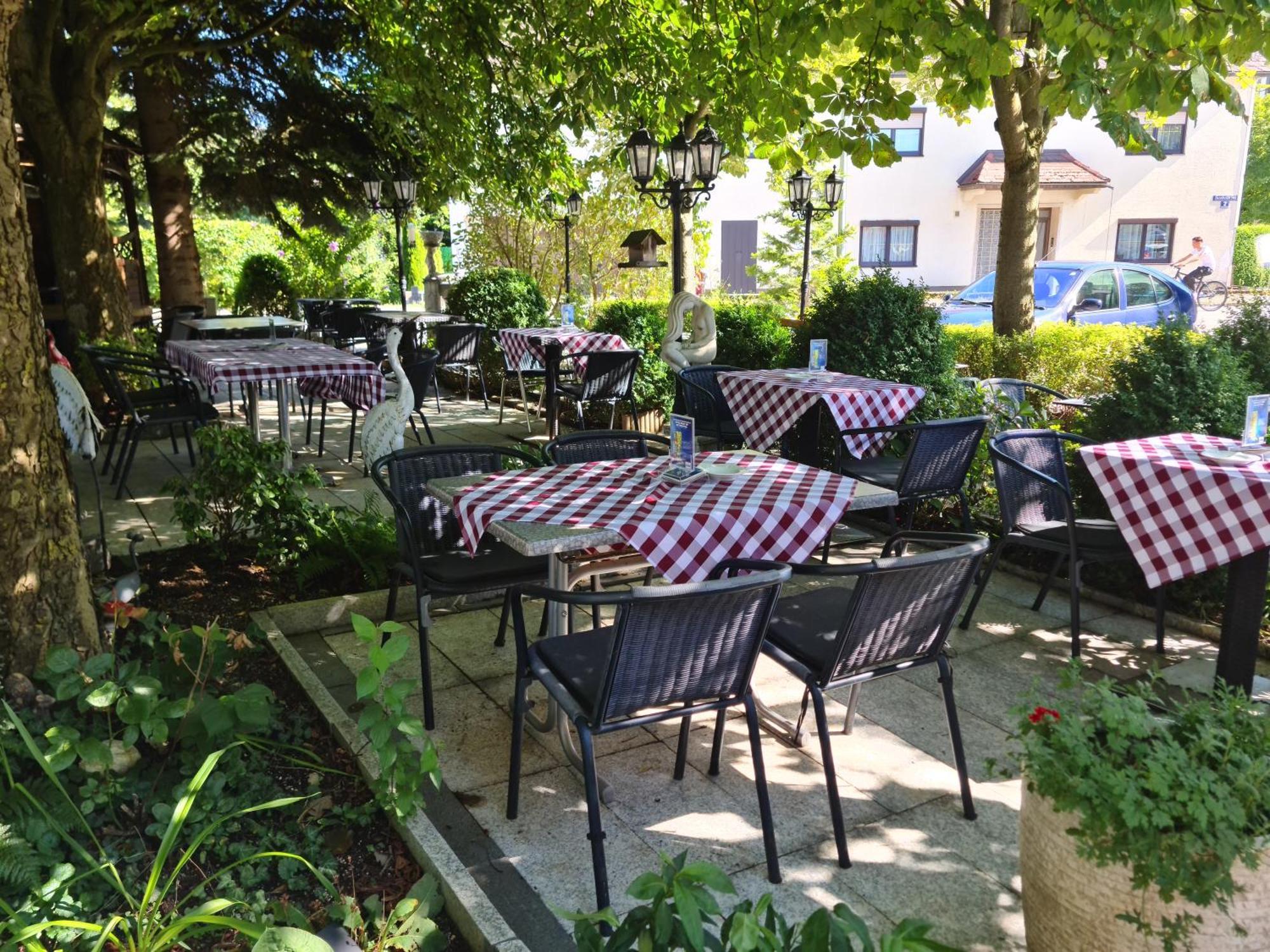 Hoeckner Plaza Hotel Attnang-Puchheim Extérieur photo