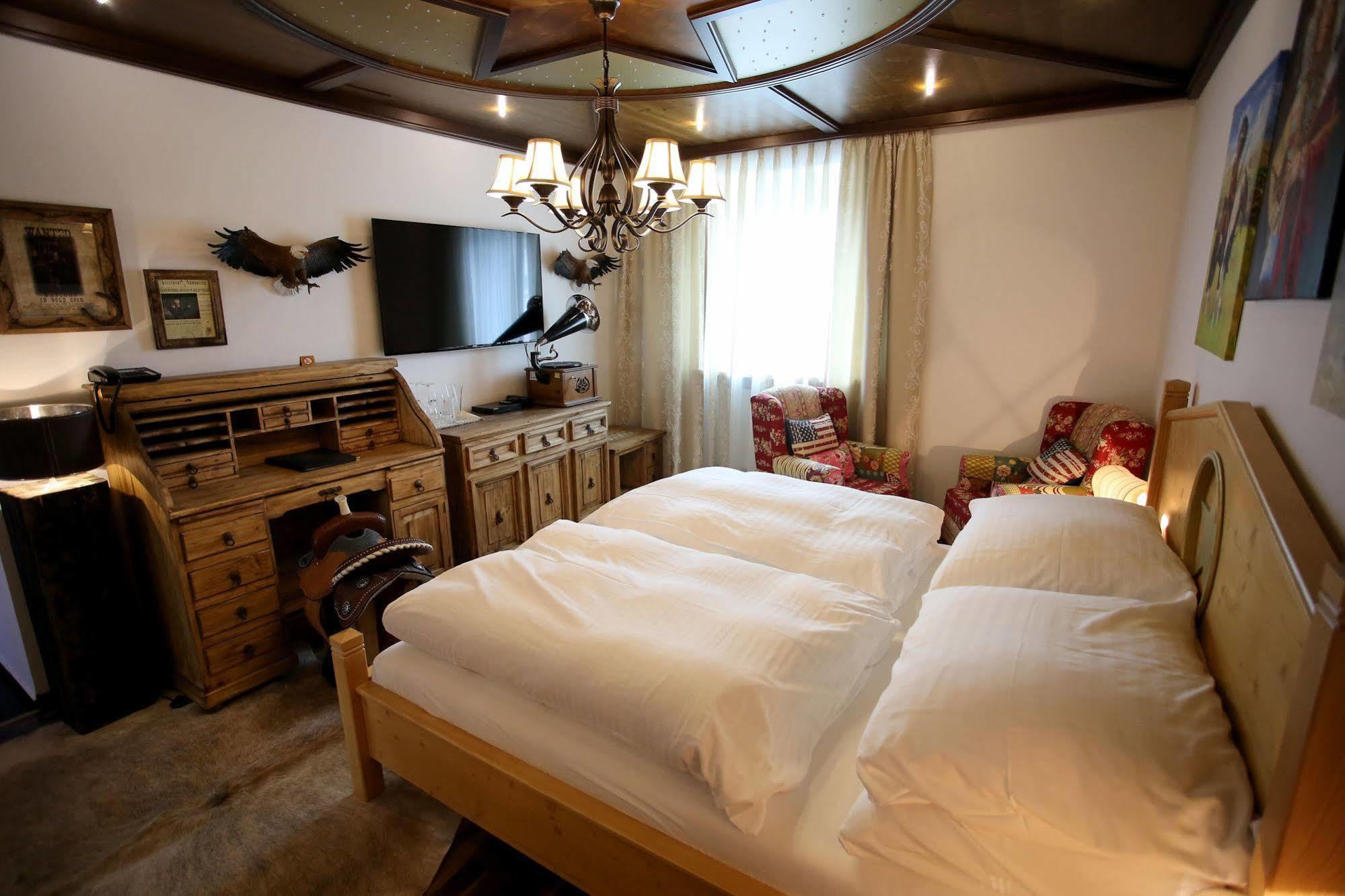 Hoeckner Plaza Hotel Attnang-Puchheim Extérieur photo